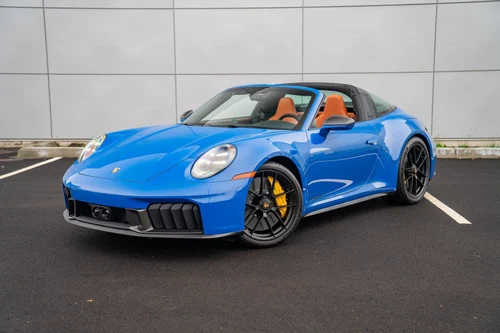 
           New 
        2026 Porsche 911 Targa 4 GTS
