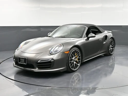 
           
        2016 Porsche 911