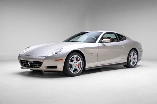 
           
        2005 Ferrari 612 Scaglietti