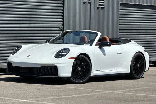 
           
        2026 Porsche 911 Carrera GTS