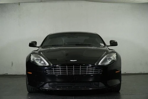 
           
        2013 Aston Martin DB9 Base