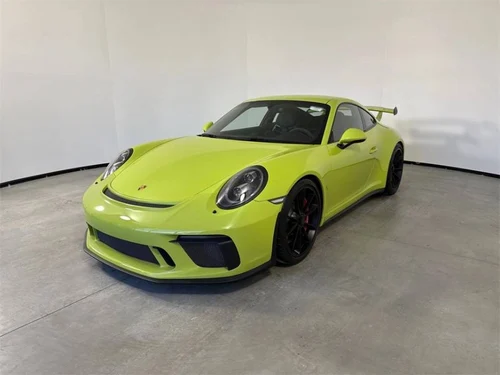 
           
        2018 Porsche 911