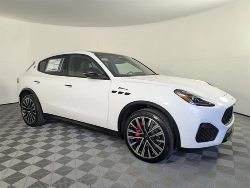 
           New 
        2025 Maserati Grecale Modena