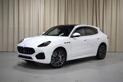 
           New 
        2025 Maserati Grecale