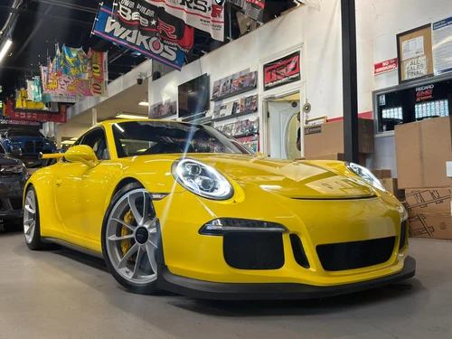 
           
        2015 Porsche 911 GT3