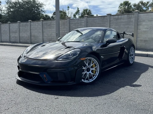 2025 Porsche 718 Cayman GT4 RS