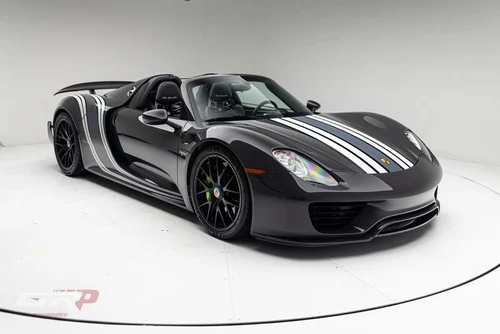 
           
        2015 Porsche 918