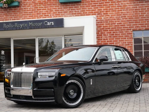 
           New 
        2027 Rolls-Royce Phantom