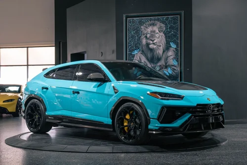 
           
        2024 Lamborghini Urus Performante