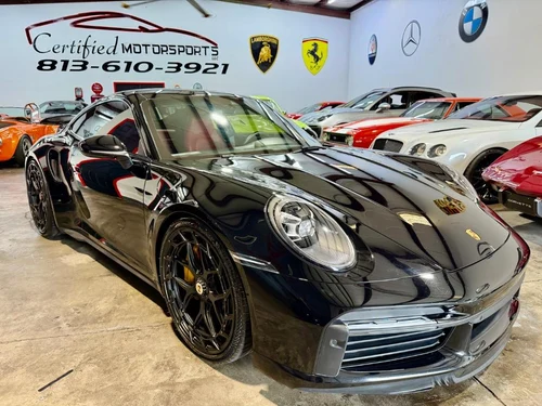 
           
        2021 Porsche 911