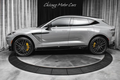 
           
        2025 Aston Martin DBX
