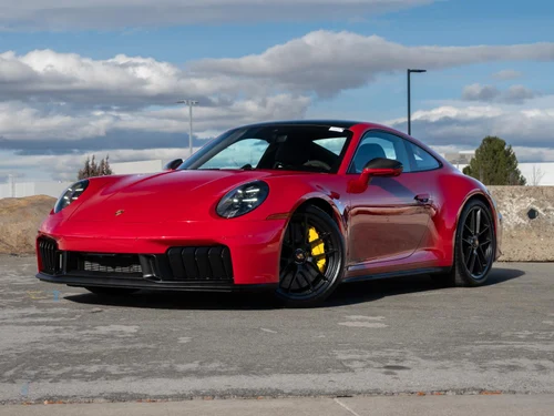 
           
        2025 Porsche 911 Carrera 4 GTS