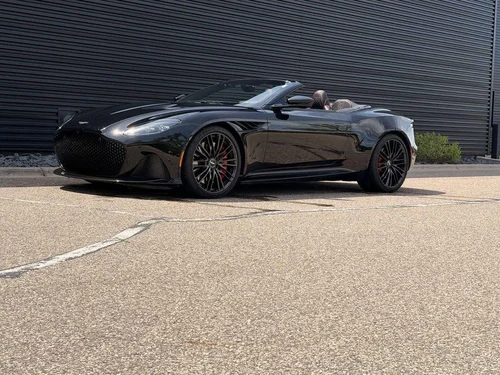 
           
        2023 Aston Martin DBS Volante