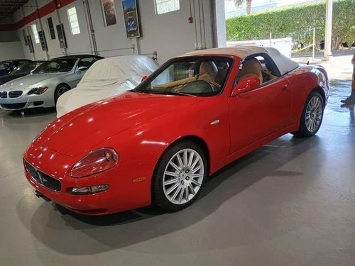 
           
        2002 Maserati Spyder GT