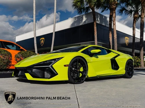 
           New 
        2025 Lamborghini Revuelto