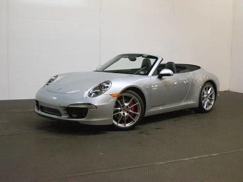 
           
        2015 Porsche 911 Carrera