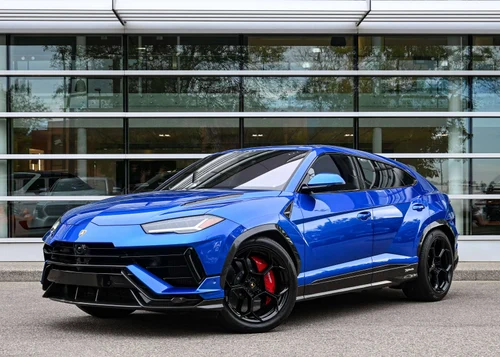 2023 Lamborghini Urus Performante