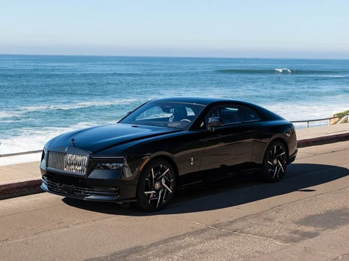 
           New 
        2026 Rolls-Royce Black Badge Spectre
