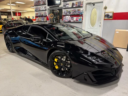 
           
        2019 Lamborghini Huracan