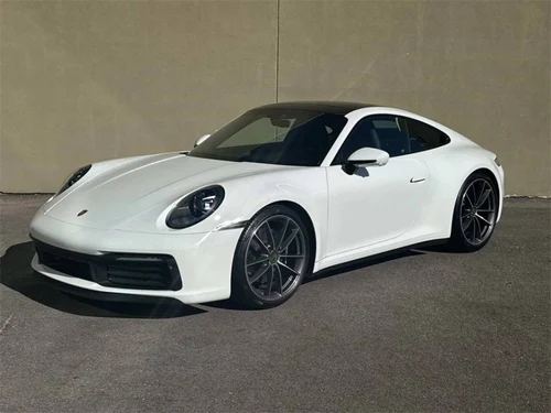 
           
        2022 Porsche 911