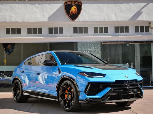 
           
        2024 Lamborghini Urus Performante