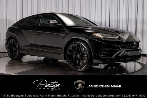 
           
        2021 Lamborghini Urus