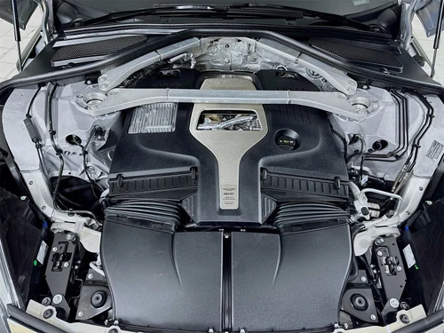 
           New 
        2026 Aston Martin DBX 707