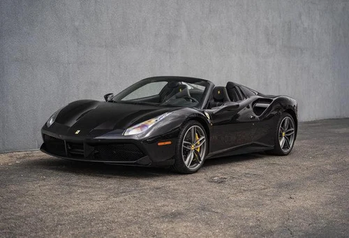 
           
        2017 Ferrari 488 Spider Base