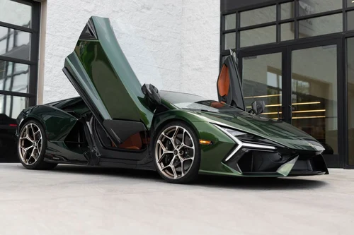 
           
        2026 Lamborghini Revuelto