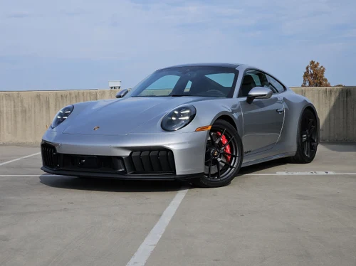 
           
        2026 Porsche 911 Carrera 4 GTS