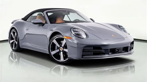 
           
        2025 Porsche 911