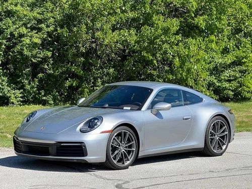 
           
        2024 Porsche 911
