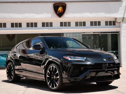 
           
        2024 Lamborghini Urus S