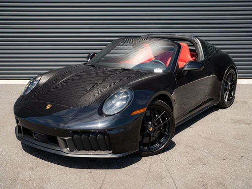 
           
        2026 Porsche 911 Targa 4 GTS