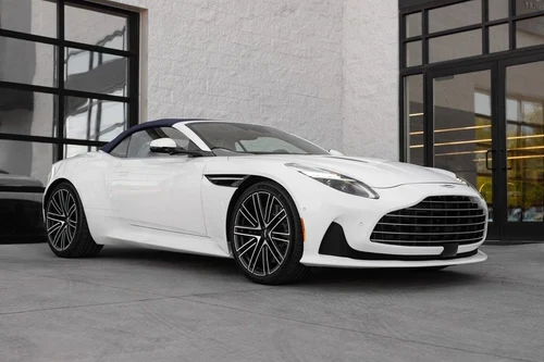2025 Aston Martin DB12 VOLANTE