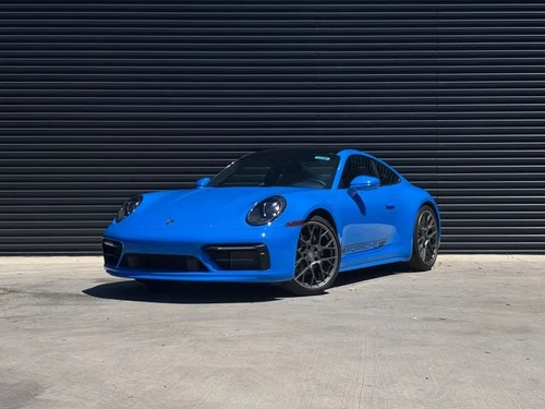 
           
        2022 Porsche 911 Carrera