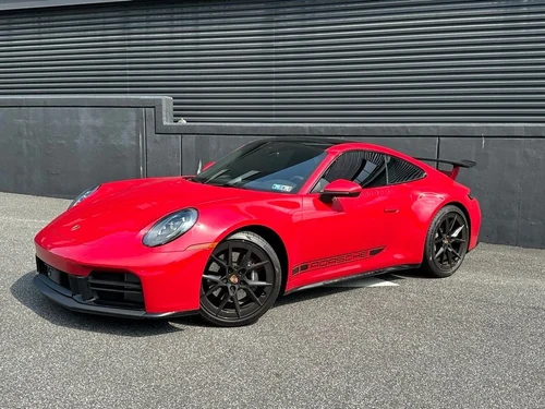 2025 Porsche 911 Carrera