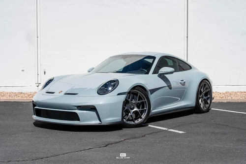 
           
        2024 Porsche 911