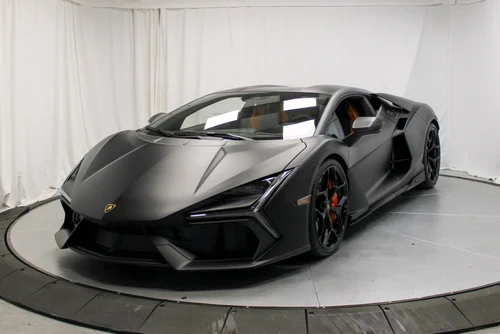 
           New 
        2025 Lamborghini Revuelto