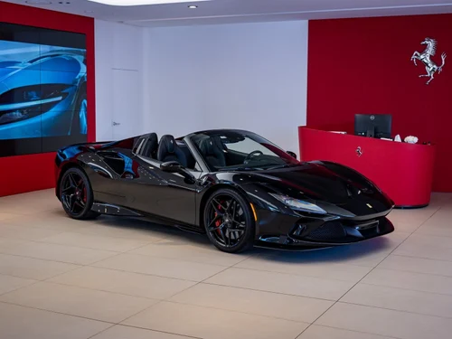 
           
        2021 Ferrari F8 Spider Base