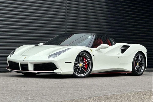 
           
        2017 Ferrari 488 Spider Base