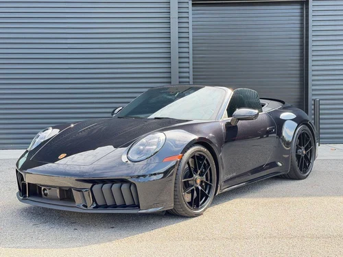 
           
        2026 Porsche 911 Carrera GTS