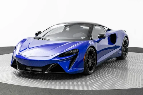 
           New 
        2025 McLaren Artura Base