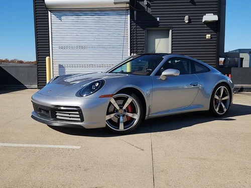 
           
        2024 Porsche 911