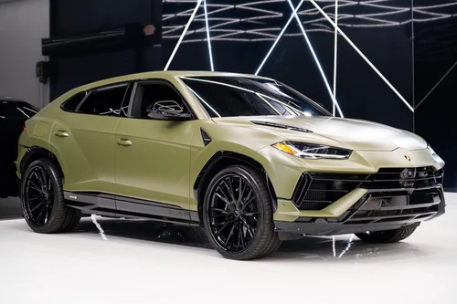 
           
        2024 Lamborghini Urus