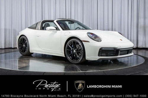 
           
        2021 Porsche 911 Targa 4