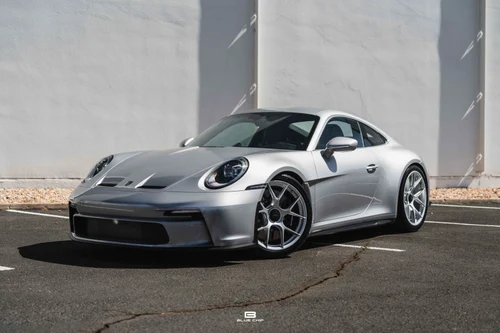 
           
        2024 Porsche 911