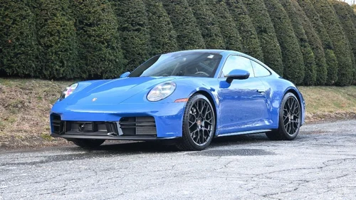 
           
        2025 Porsche 911 Carrera