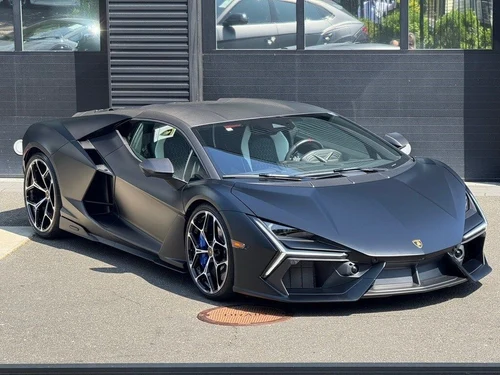 2025 Lamborghini Revuelto