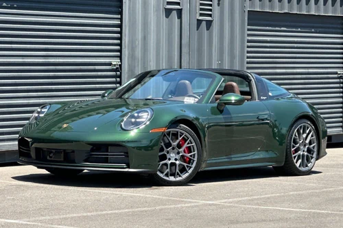 
           New 
        2026 Porsche 911 Targa 4S